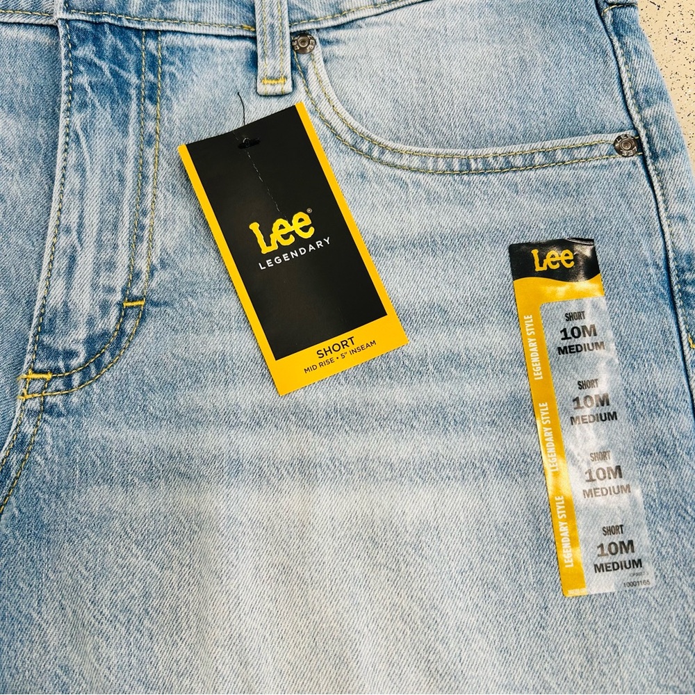 Lee Legendary New Love Denim Shorts Mid Rise Women’s Size 10 Medium, 5” Inseam - Picture 3 of 15